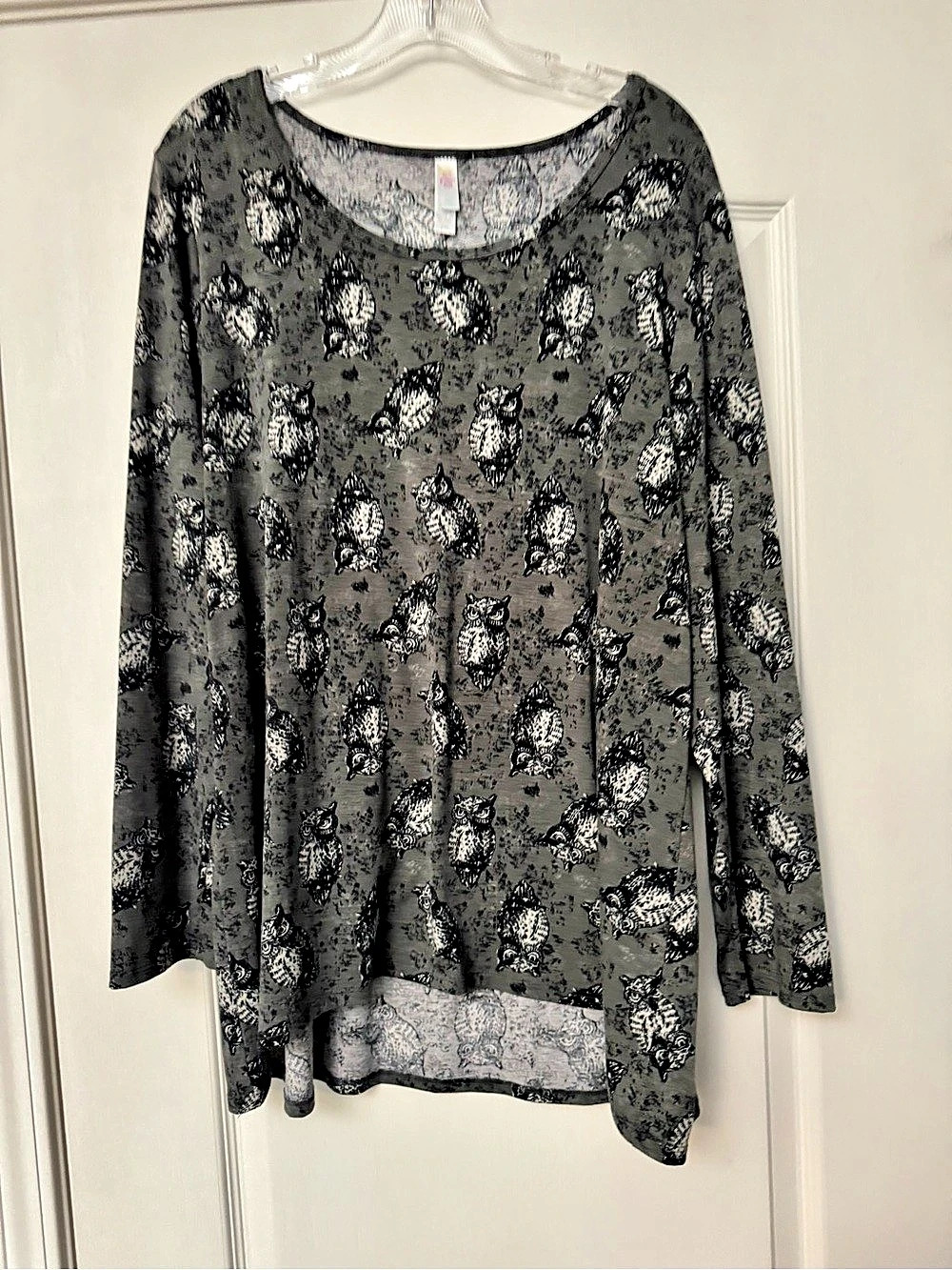 Bobeau Owl Print Long Sleeve Tunic Gray 2XL Like New